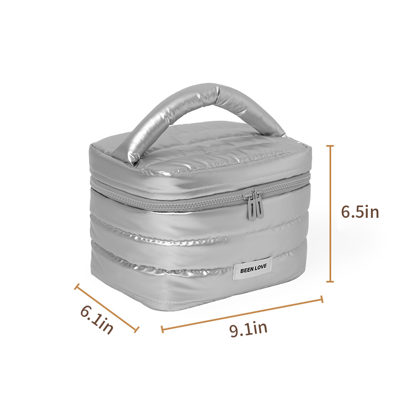Travel cosmetic storage bag