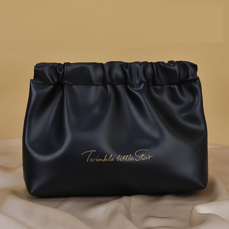 Portable makeup storage bag
